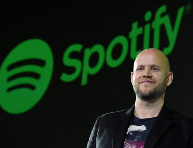 ‘’Produção de conteúdo é quase custo zero’’, afirma CEO do Spotify em seu X. Declaração gerou controvérsia
