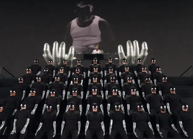 Após sucesso de performance no Coachella, Alok anuncia Aurea Tour com participação do grupo Urban Theory