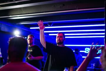 ”É explosão em forma de groove”. Com bassline potente e atmosfera tribal, Heisen lança ”Blackout”