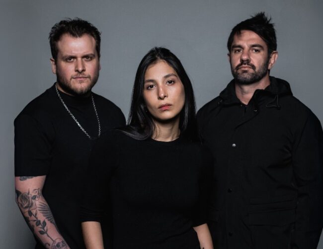 Como surgiu a releitura de Bruna Magalhães, Bruno Martini e Soldera para ”Sozinho”, de Caetano Veloso?