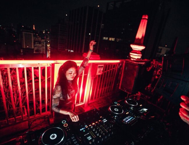 Eli Iwasa comanda showcase da Heels of Love na Virada Cultural de São Paulo