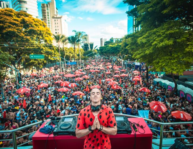 Bloco Dre Tarde é sucesso de público pelo 6º ano no Carnaval paulista