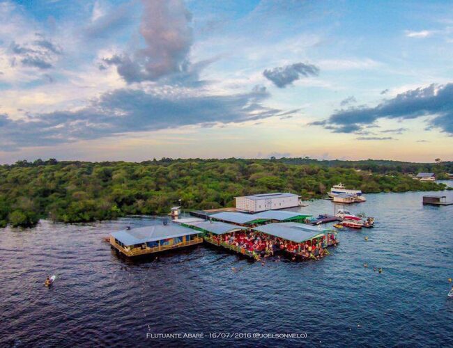 Após meses mergulhados em fumaça e seca extrema, o Amazonas grita por ajuda. Mas quem olha para o Norte?