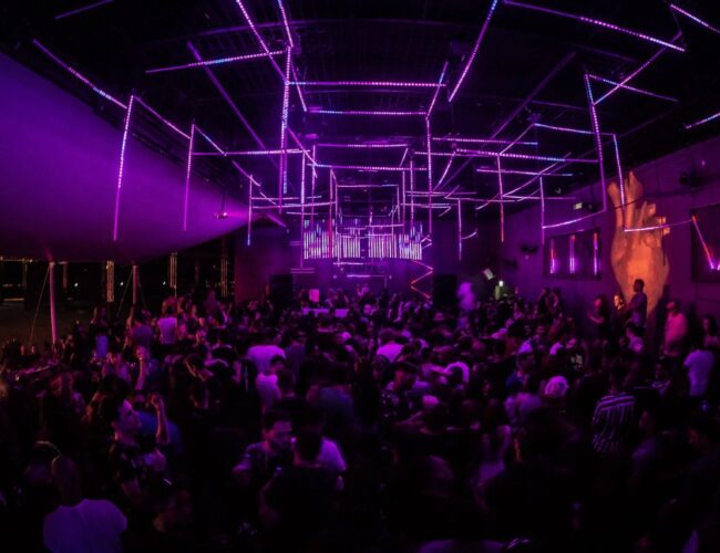 Este sábado, Frog x Synce embarcam juntos em um collab inédita no Terraza Music Park em Florianópolis.