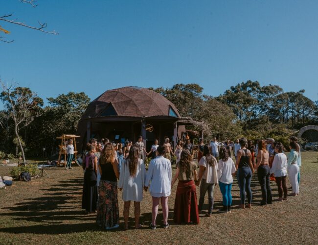 Espiritualidade, natureza e música: uma experiência diferenciada no Magia Réveillon em Florianópolis