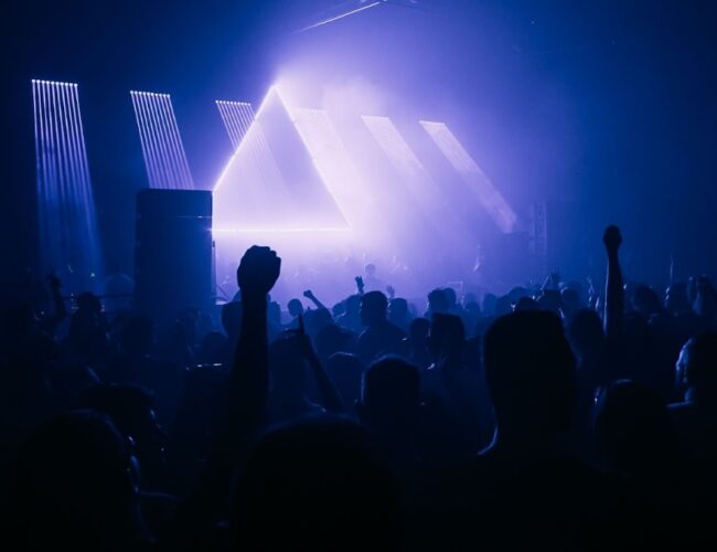 Com Becker, Sonic Massala e Absolem, Psicodelia Urbana volta ao CAOS neste sábado