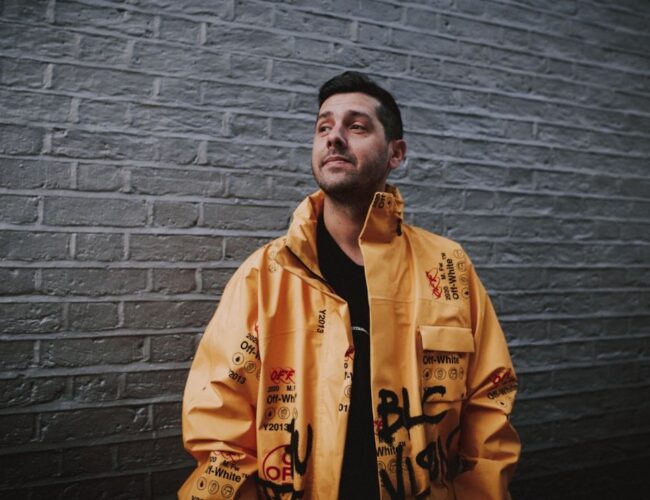 Em noite de peso, Detlef comanda a pista da Dale! nesta sexta-feira, no CAOS