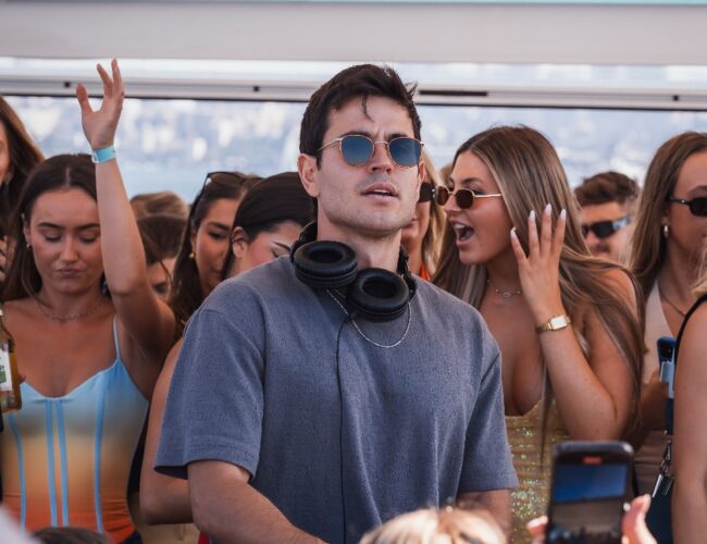 Levi estreia no Brasil em edição da Meet and Greet