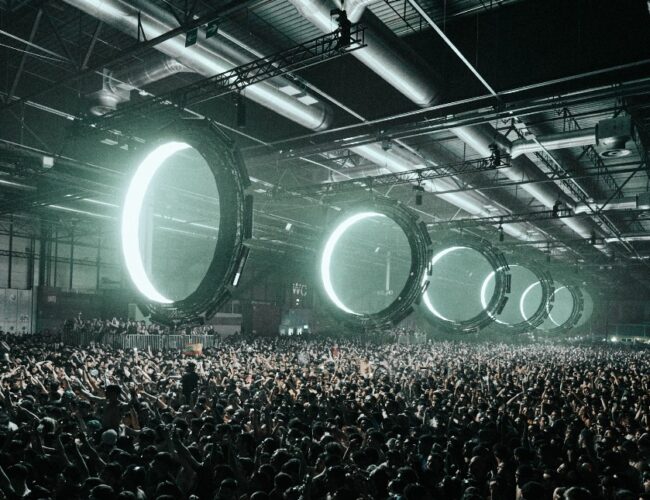 The GRID recebe Klangkuenstler com o mega show audiovisual OUTWORLD em São Paulo este sábado, 20