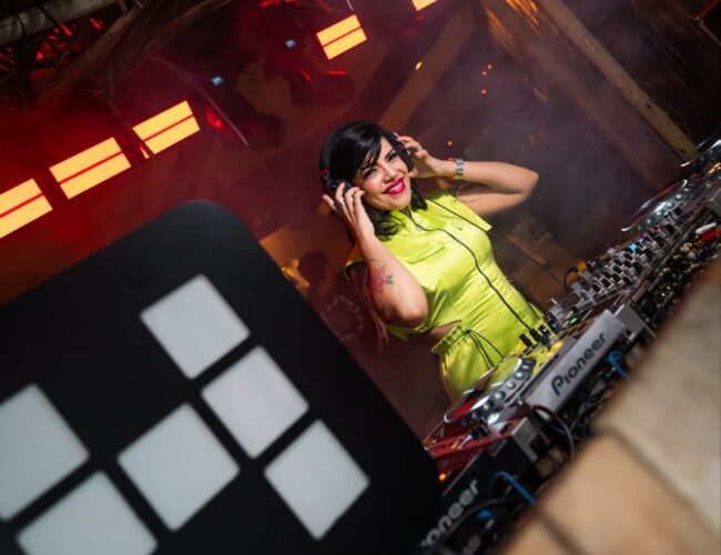 #NextOnDecks: Lyah Luk dá passo importante na carreira e lança sua primeira faixa pela Lady Of The House