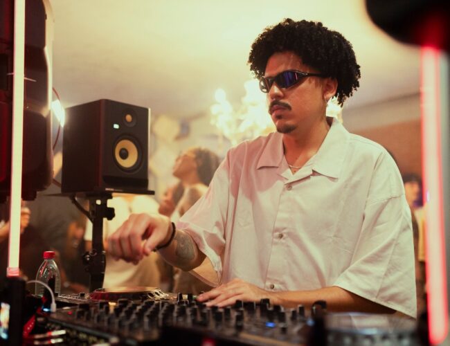 Just Groove #3 mostra a essência artística de Visage em cenário clássico com projeção internacional