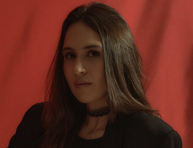 Pela Heels of Love, Gabi Fischer apresenta EP que narra uma jornada emocional pela pista