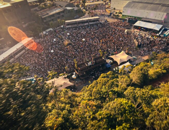 Registrando a música eletrônica pelo Brasil, confira 9 eventos imperdíveis que passam pelas lentes da Agência Yotto em dezembro