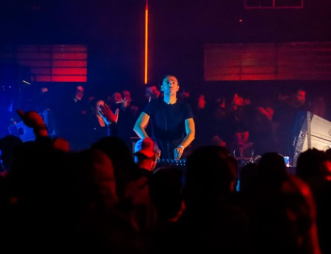 CAOS celebra oito anos no dia 24 de janeiro com retorno de Patrice Bäumel ao clube