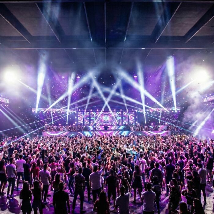 A Adore fez uma escolha — e ela muda tudo