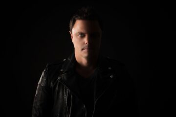 Referência global da música eletrônica, Markus Schulz é destaque da primeira abertura de março do D-EDGE SP