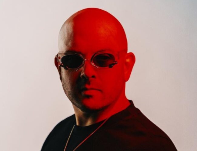 Victor Ruiz encerra ciclo de singles com “Technicolor”, último capítulo antes da chegada de seu álbum de estreia