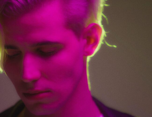 JP Castro expande o universo de “Every High” com clipe oficial e lyric video no YouTube
