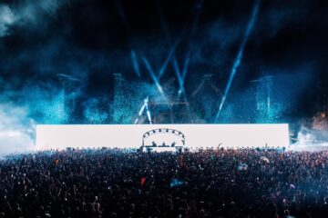 Confira os horários da transmissão ao vivo do Tomorrowland Bélgica este fim de semana com presença de brasileiros!